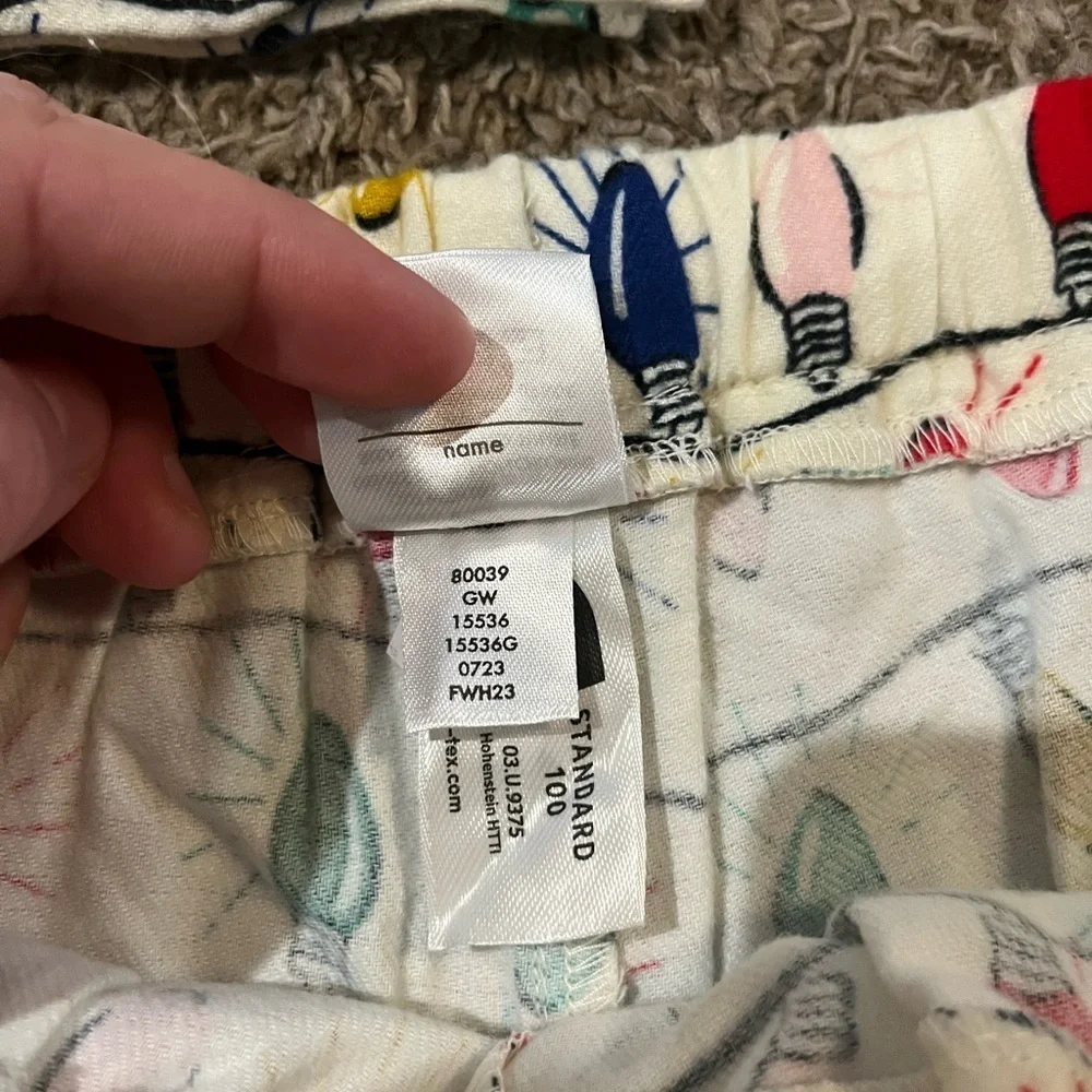 NWOT Hanna Andersson Unisex Bright Bulbs Pajama Set Size Small - Picture 9 of 11